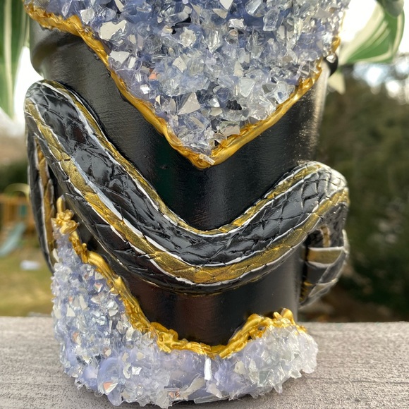 Handmade flower pot ๐ ๐ ๐บ one of a kind โจโจโจ - Picture 5 of 6